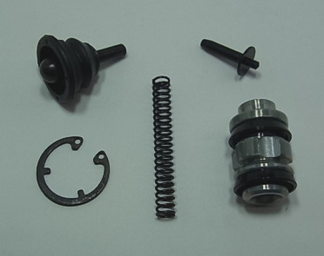 TOURMAX Master Cylinder Repair Kit Suzuki - Main