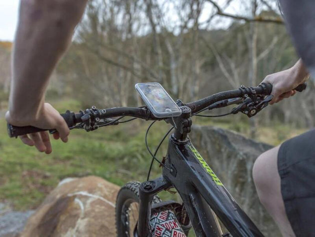 Husă de ploaie (Poncho) Quad Lock® pentru iPhone XS Max