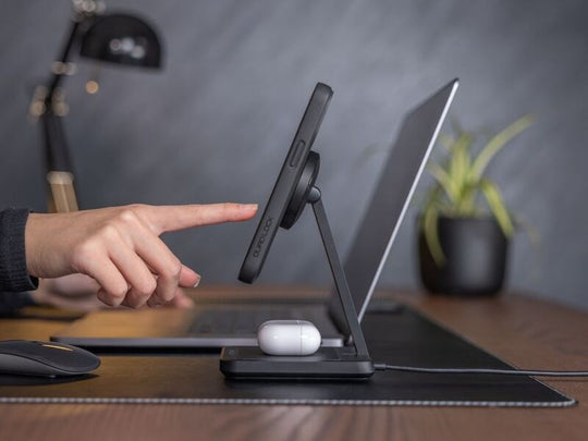 Suport Quad Lock® Dual Desktop Wireless Charger