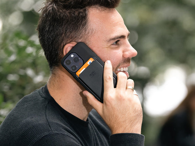 Accesorii MAG Wallet