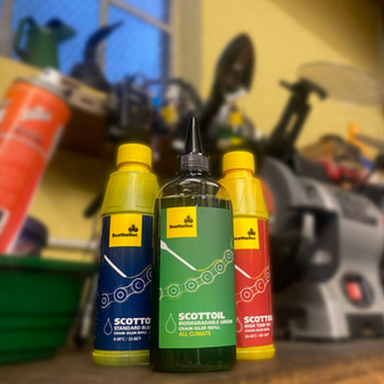 SCOTTOILER Biodegradable Green Lubricant For Chain Lubrication Systems - 125ml bottle - Extra