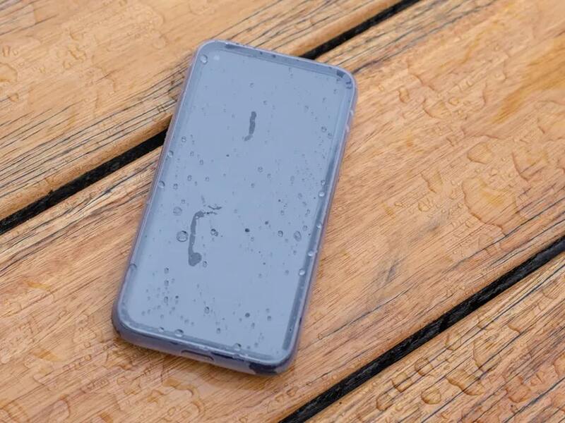 Husă de ploaie (Poncho) Quad Lock® pentru Google Pixel 8 Pro MAG