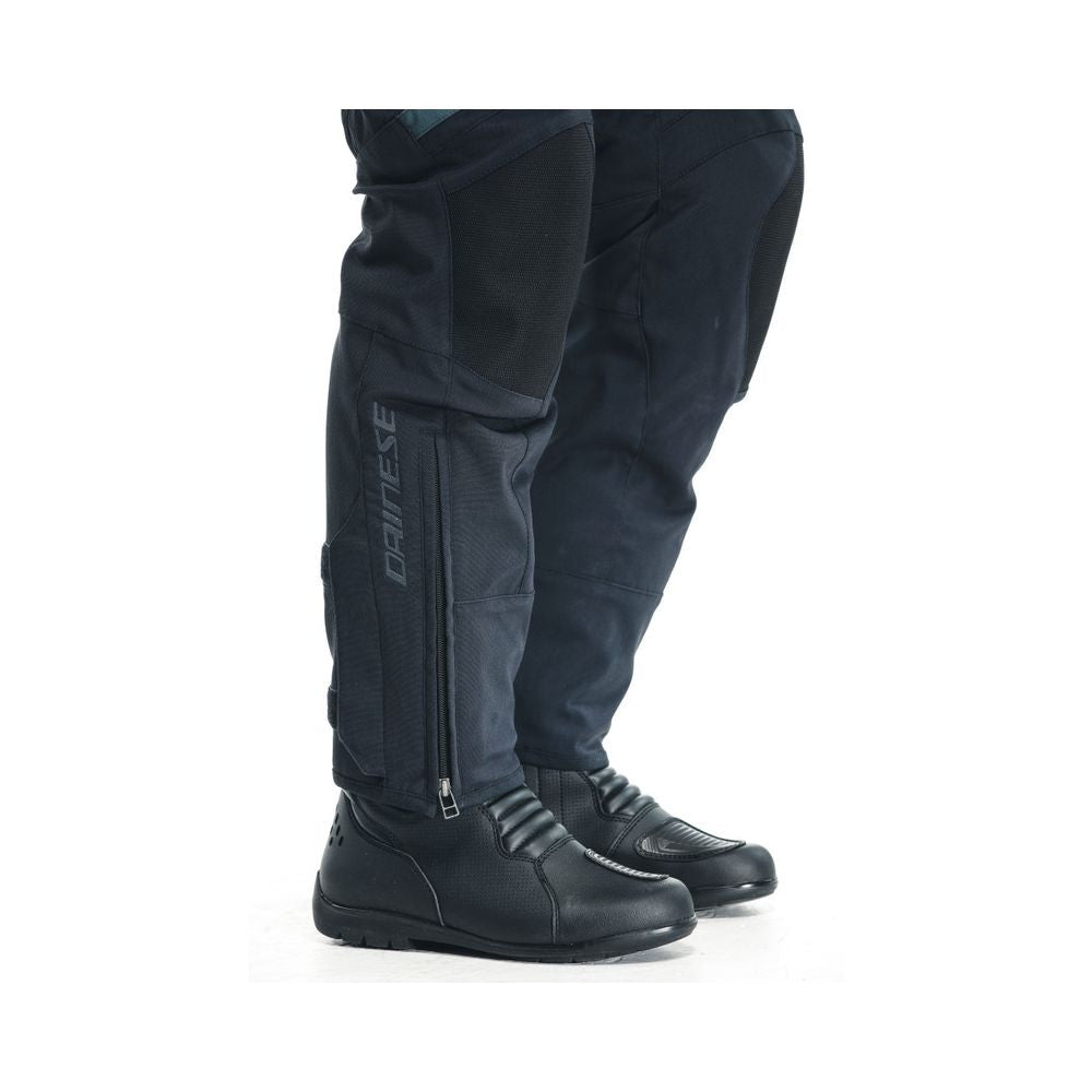 11_pantaloni-moto-textili-dama-carve-master-3-gore-tex-black-ebony-23.jpg