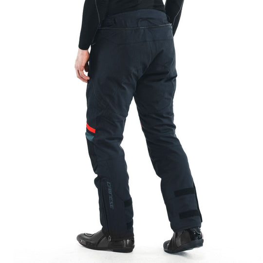 11_pantaloni-moto-textili-touring-carve-master-3-gore-tex-black-lava-red-25.jpg