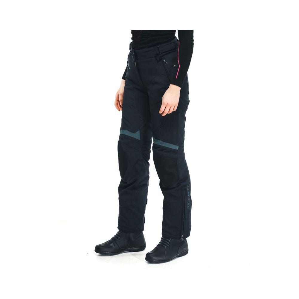 14_pantaloni-moto-textili-dama-carve-master-3-gore-tex-black-ebony-23.jpg