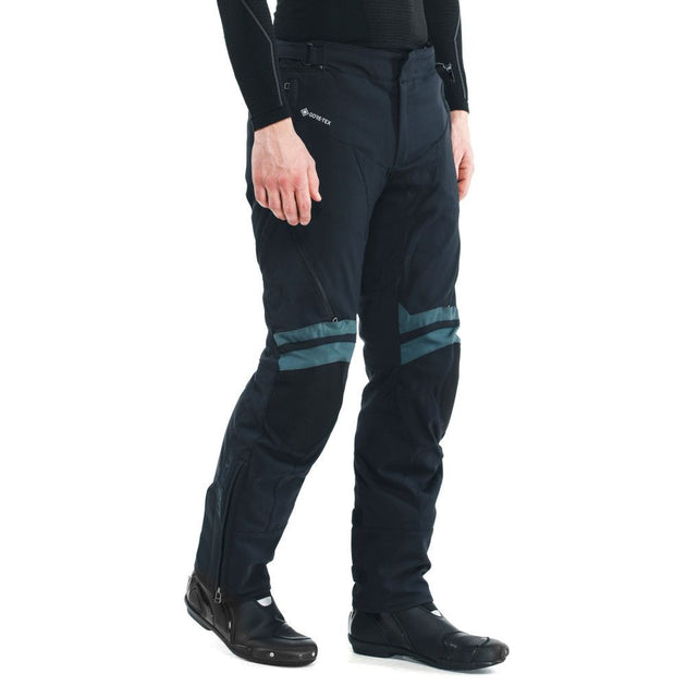 15_pantaloni-moto-textili-touring-carve-master-3-gore-tex-black-ebony-25.jpg