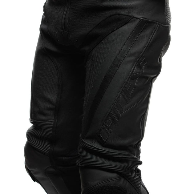 19_pantaloni-moto-piele-delta-4-perf-black-black-25.jpg