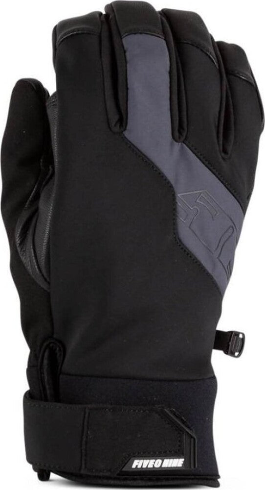 1_manusi-snowmobil-insulated-freeride-black-ops.jpg