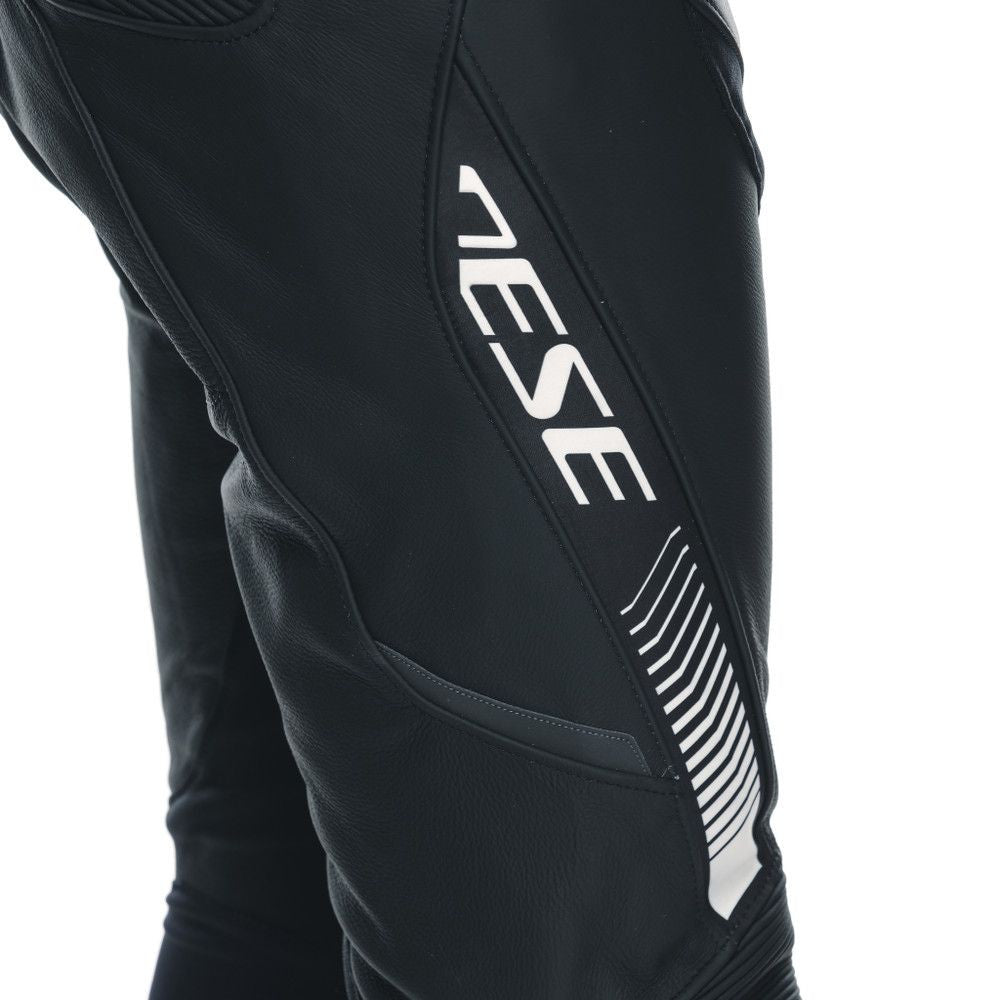 20_pantaloni-moto-piele-super-speed-black-white-25.jpg