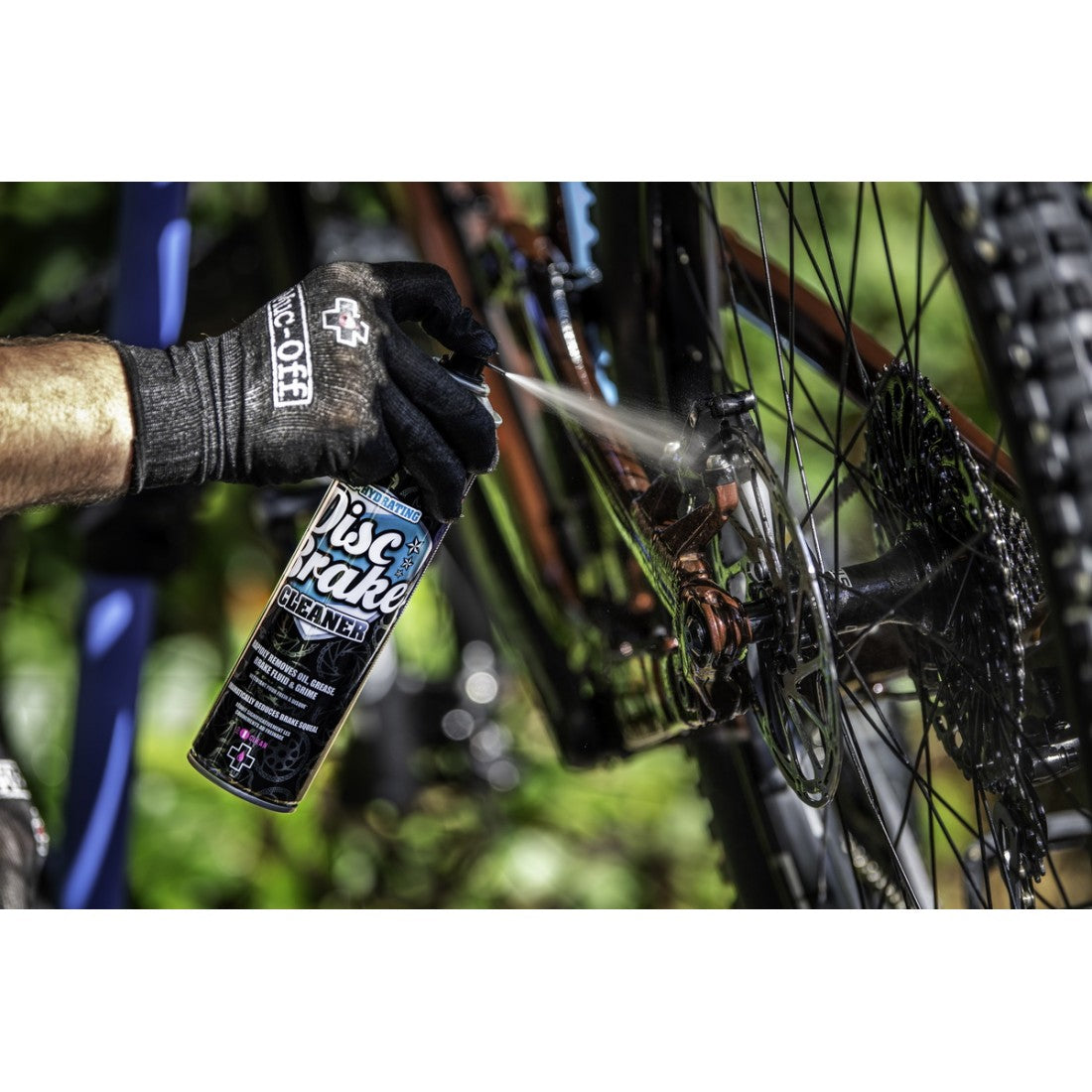 2_spray-muc-off-disc-brake-cleaner-400ml.jpg
