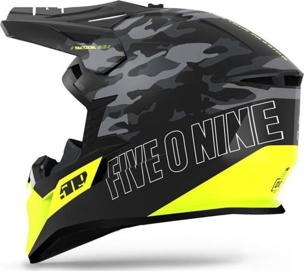 3_casca-snowmobil-tactical-20-black-camo-matt.jpg