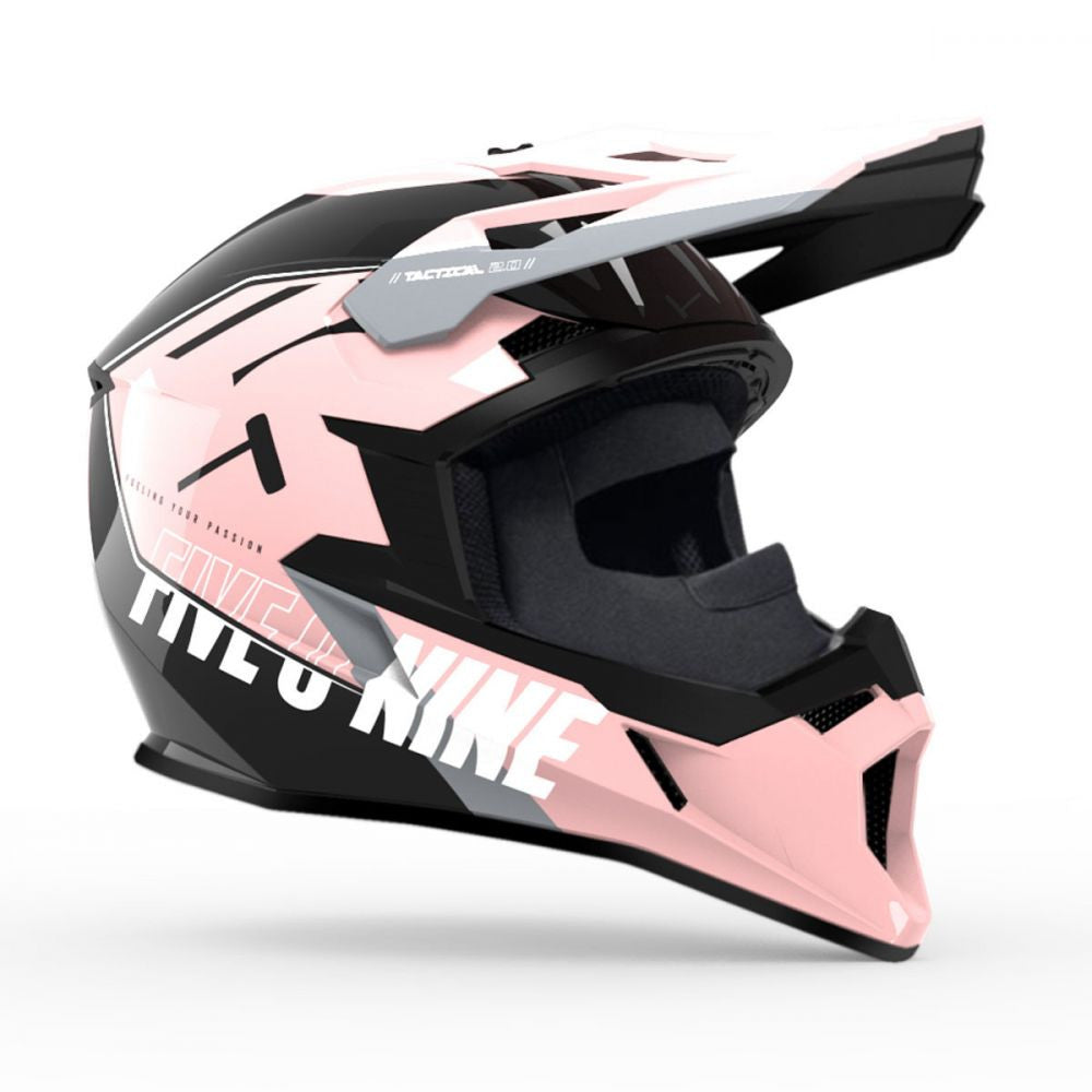 3_casca-snowmobil-tactical-20-with-fidlock-dusty-rose.jpg