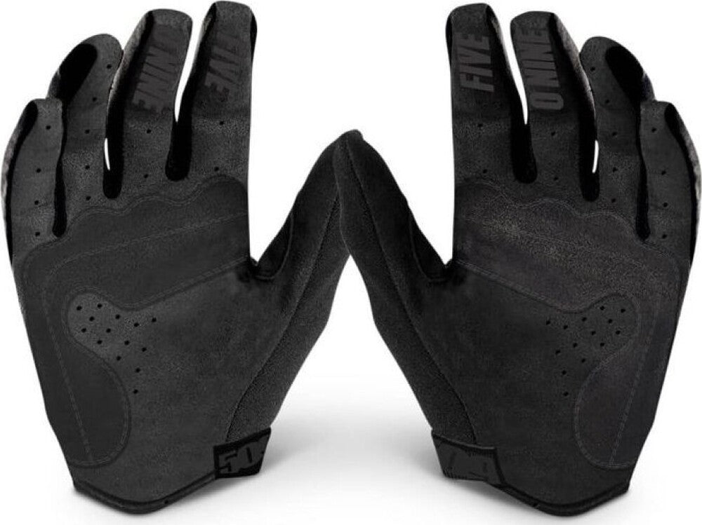 3_manusi-moto-mx-low-5-black-legacy-23.jpg