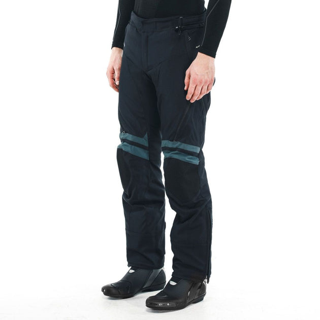 4_pantaloni-moto-textili-touring-carve-master-3-gore-tex-black-ebony-25.jpg