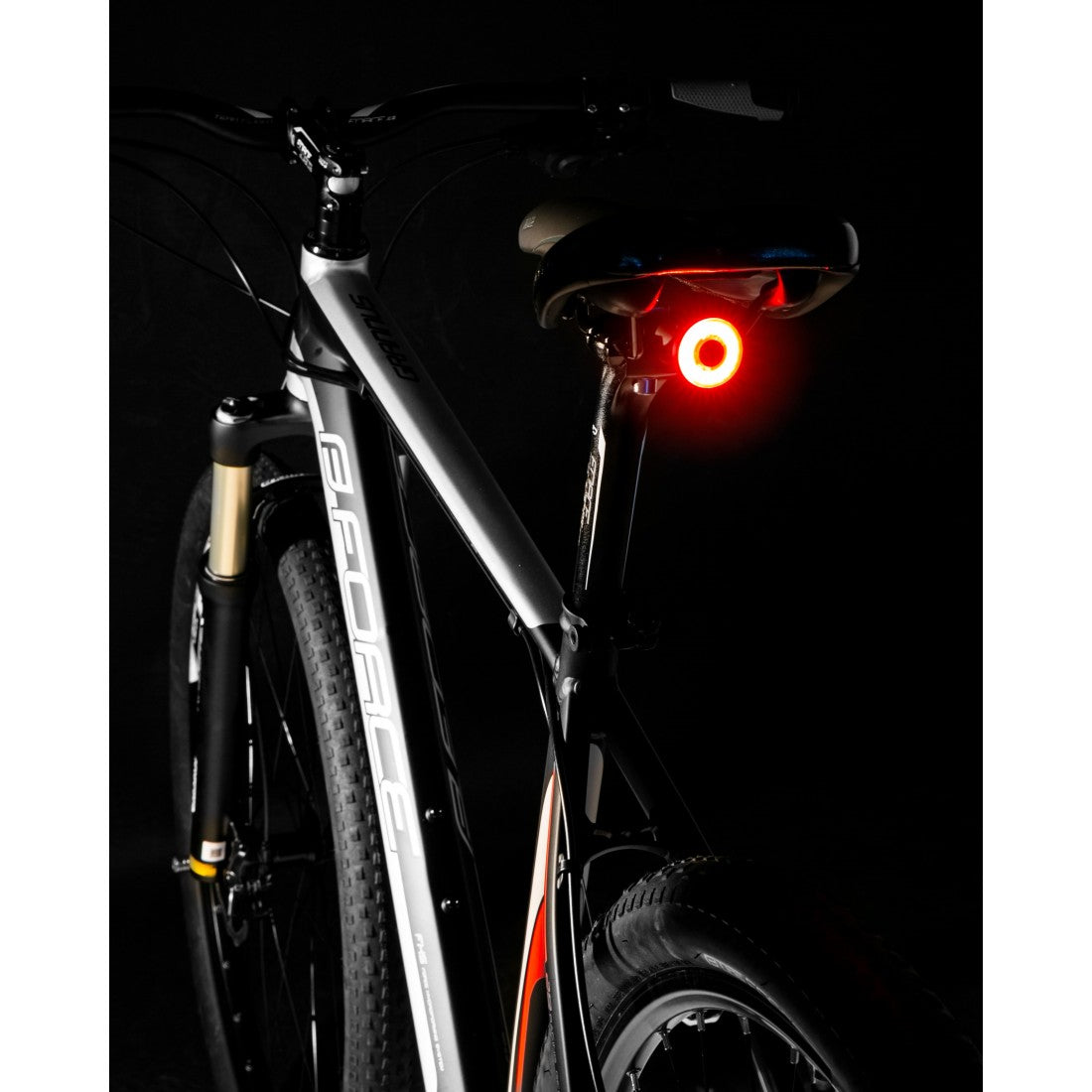 4_stop-spate-force-glitz-20lm-20-leduri-usb.jpg
