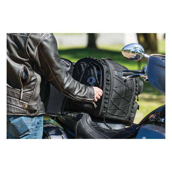 Kuryakyn, Momentum road warrior bag, black