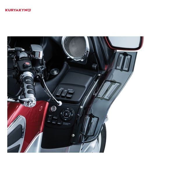 Kuryakyn, ''dragon wings'' air deflectors, smoke