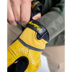 By City Tokio gloves yellow