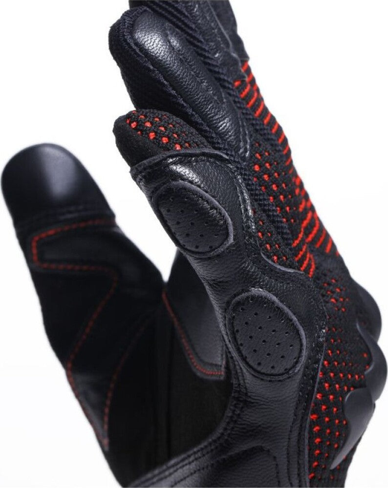 7_manusi-moto-textile-unruly-ergo-tek-black-fluo-red-23.jpg