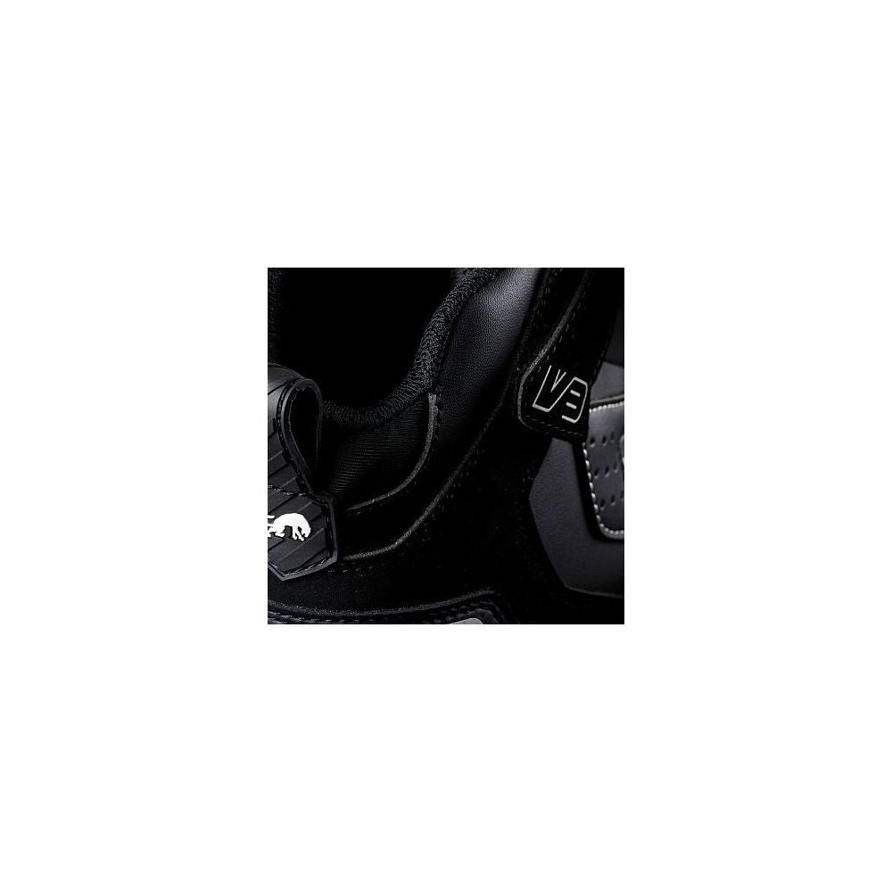 8_ghete-moto-v3-black-white-3105-143.jpg