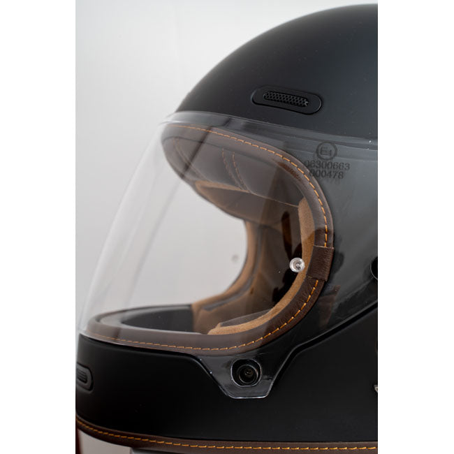 By City Roadster II helmet matt black
