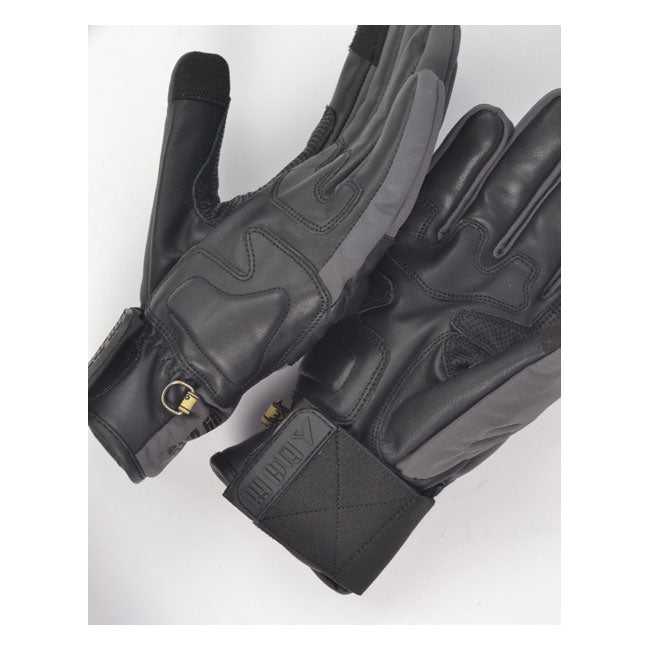 By City Artic gloves grey