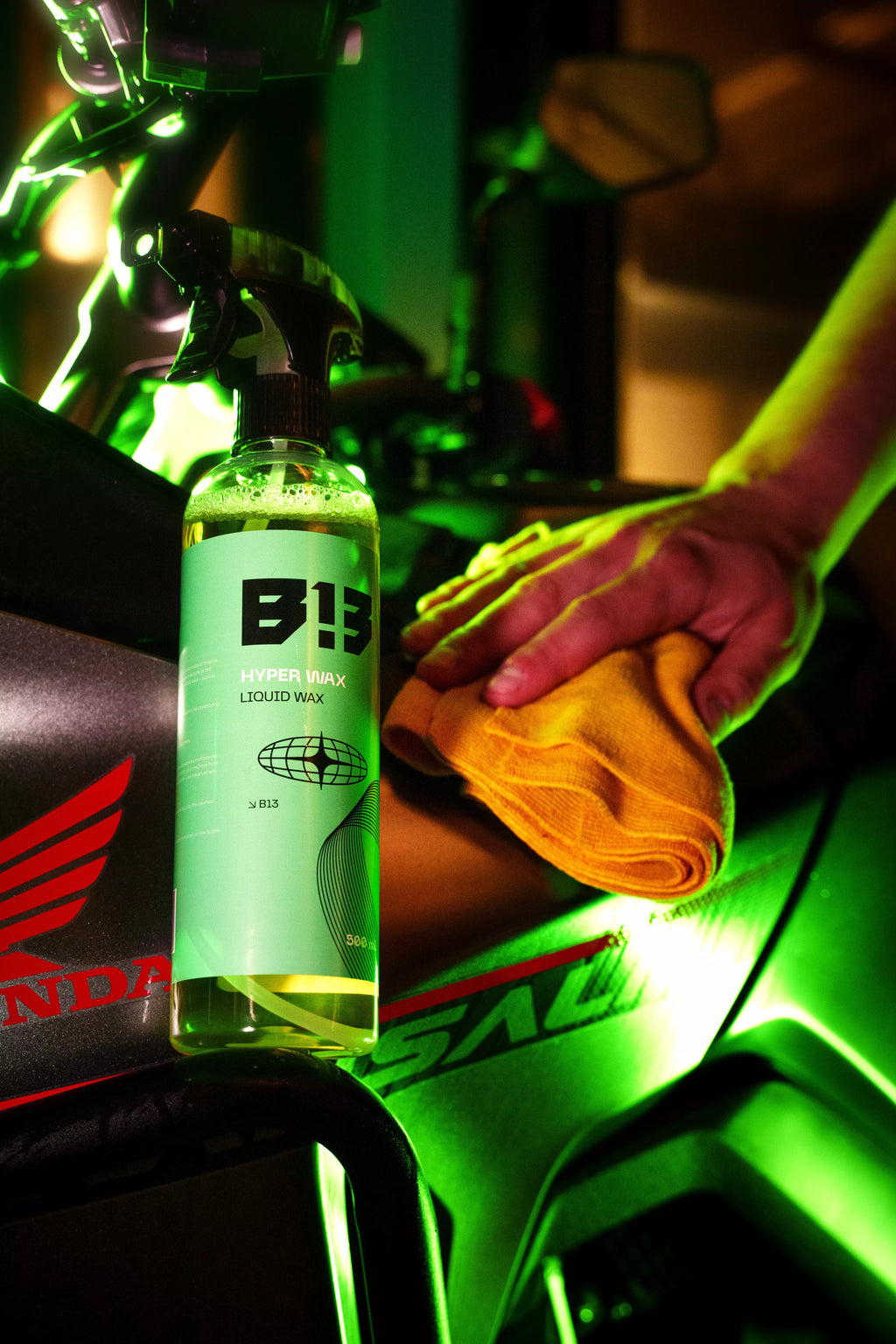 B13 Hyper Wax 500 ml ceară umedă