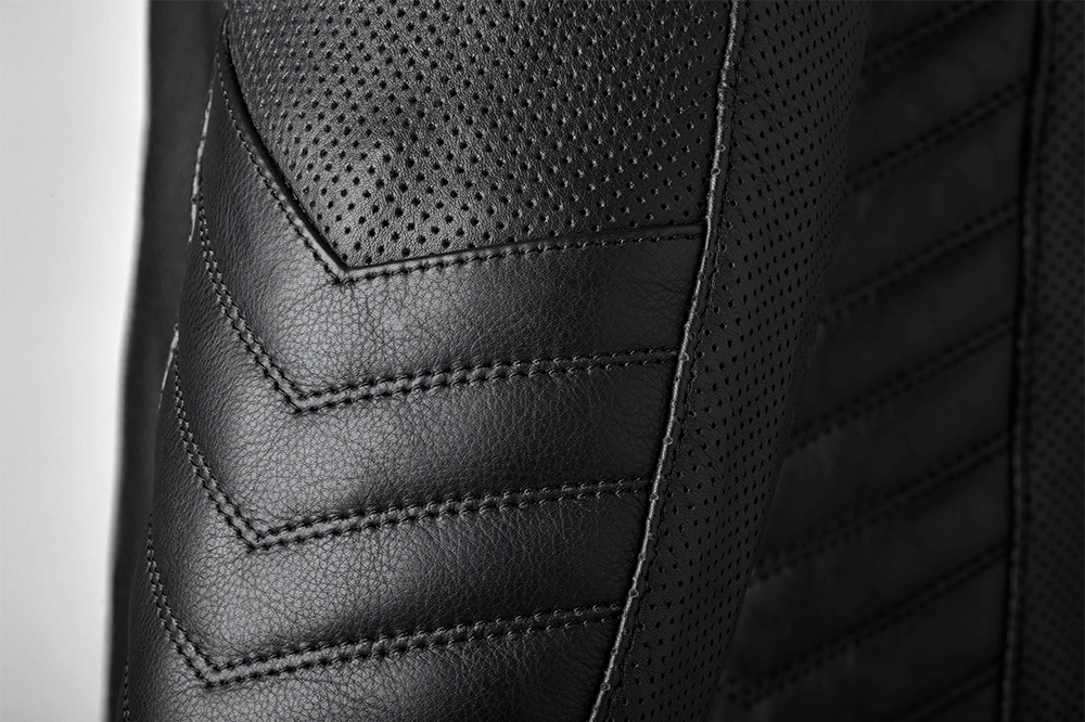 Roadster Air CE Mens Leather Jacket